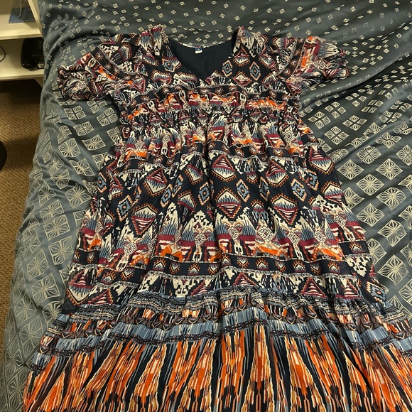 Colorful Patterned Dress - Picture 1 of 3